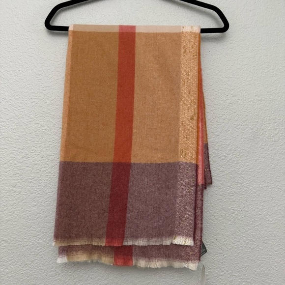 Vince Camuto Plaid Metallic Scarf One Size NWT - Picture 2 of 5